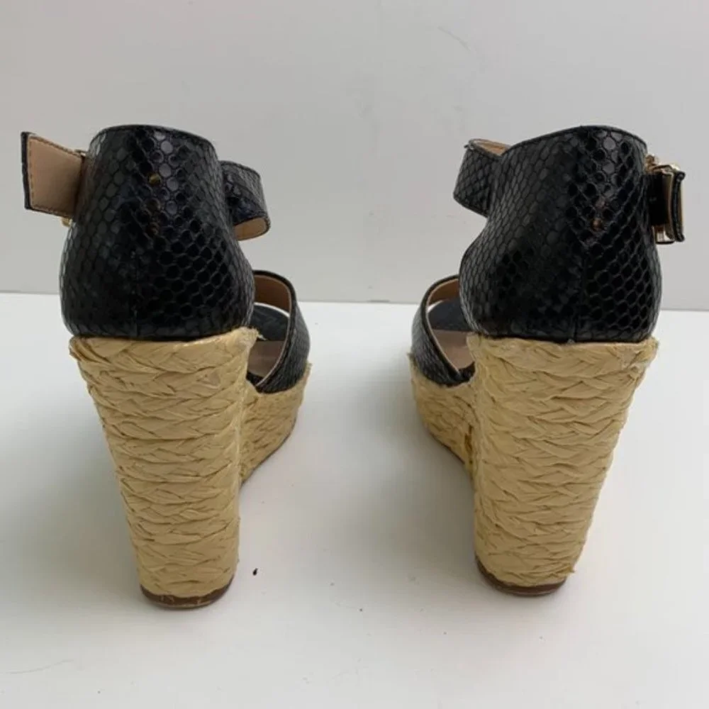 Fashion Nova Black Just Peachy Wedges